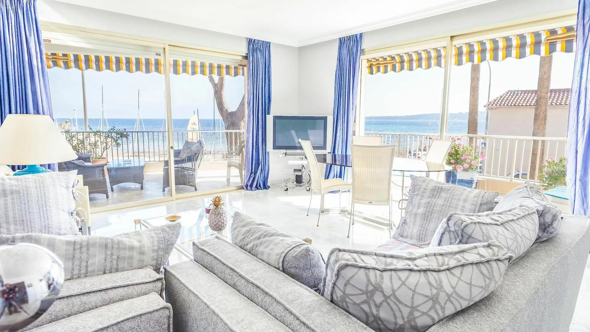 Le Moure Rouge Apartment Cannes France